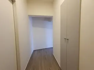 Pronájem bytu 1+kk, Praha - Chodov, U stojanu, 35 m2