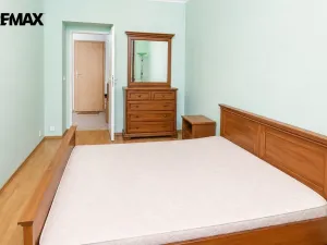 Prodej bytu 2+1, Karlovy Vary, Foersterova, 57 m2
