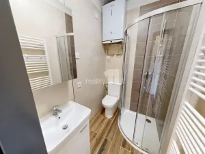 Pronájem bytu 1+kk, Humpolec, Na Rybníčku, 19 m2