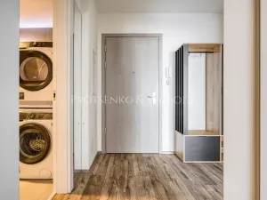 Pronájem bytu 2+kk, Hradec Králové, Průběžná, 58 m2