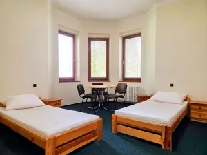 Prodej kanceláře, Třinec, Husova, 360 m2