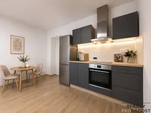 Pronájem bytu 2+kk, Olomouc, kpt. Nálepky, 39 m2