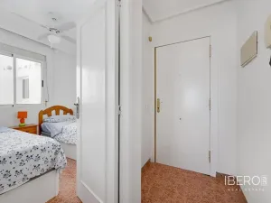 Prodej bytu 3+kk, Torrevieja, Španělsko, 61 m2