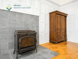 Pronájem bytu 3+1, Praha - Vinohrady, Slovenská, 75 m2