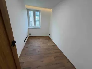 Pronájem bytu 3+kk, Jihlava, Rokycanova, 83 m2