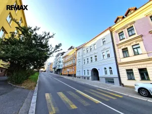Pronájem bytu 1+kk, Praha - Břevnov, Radimova, 28 m2