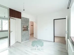Prodej bytu 1+1, Praha - Holešovice, Na Maninách, 33 m2
