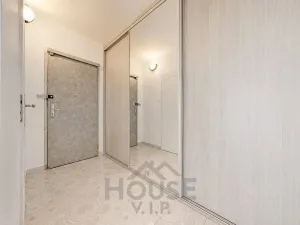 Prodej bytu 2+kk, Praha - Střížkov, 39 m2