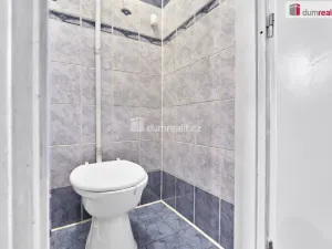 Prodej bytu 2+1, Karlovy Vary - Rybáře, Sokolovská, 82 m2