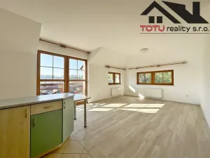 Pronájem bytu 3+kk, Náchod, U Zastávky, 70 m2