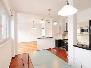 Pronájem bytu 3+kk, Praha - Nusle, 5. května, 111 m2