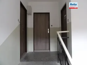 Pronájem bytu 2+kk, Liberec, Na Poříčí, 37 m2