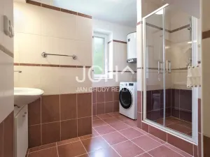 Prodej bytu 2+1, Uničov, Jiráskova, 62 m2