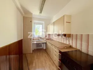 Prodej bytu 3+1, Zlín, Obeciny VIII, 66 m2