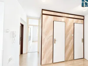 Prodej bytu 3+1, Praha - Točná, K Závorám, 75 m2