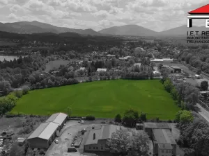 Prodej komerčního pozemku, Staré Město, Na Zbytkách, 30816 m2