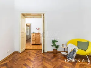 Prodej bytu 3+1, Praha - Malá Strana, Mělnická, 90 m2
