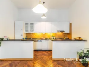 Prodej bytu 3+1, Praha - Malá Strana, Mělnická, 90 m2
