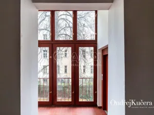Prodej bytu 3+1, Praha - Malá Strana, Mělnická, 90 m2