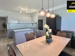 Pronájem bytu 4+kk, Opava, Kačírkova, 111 m2