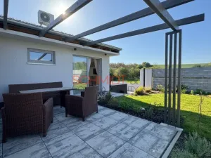 Prodej ubytování, Valtice, Polní, 161 m2