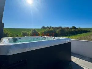 Prodej ubytování, Valtice, Polní, 161 m2