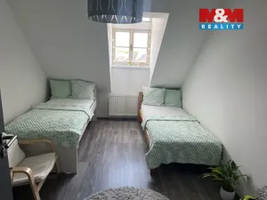 Prodej bytu 3+kk, Bělá pod Bezdězem, Masarykovo náměstí, 95 m2