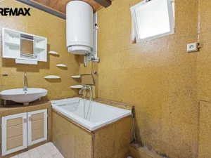 Prodej chalupy, Bochov - Teleč, 75 m2