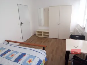 Pronájem bytu 2+kk, Humpolec, Lužická, 33 m2