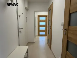 Pronájem bytu 3+kk, Praha - Strašnice, Gutova, 67 m2