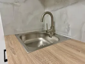 Pronájem bytu 1+1, Praha - Žižkov, Hartigova, 29 m2