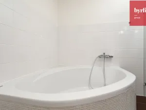 Pronájem bytu 2+kk, Opava, Mezi Trhy, 122 m2