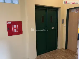 Pronájem kanceláře, Bruntál, Fügnerova, 81 m2