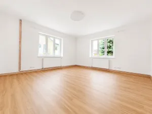 Pronájem bytu 3+1, Bělá pod Bezdězem, Husova, 76 m2
