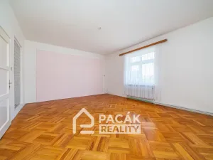 Prodej rodinného domu, Tršice, 1000 m2