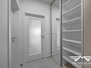 Pronájem bytu 2+kk, Praha - Vysočany, Gerstelova, 52 m2