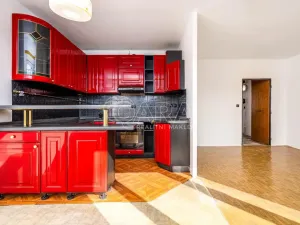 Prodej bytu 3+kk, Praha - Strašnice, Pod strání, 70 m2