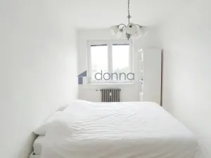 Pronájem bytu 3+kk, Praha, Bělčická, 56 m2