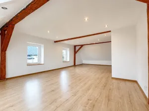 Prodej rodinného domu, Hora Svatého Šebestiána, 295 m2