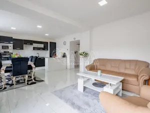 Prodej rodinného domu, Zvoleněves, 81 m2