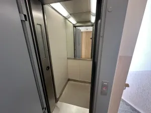 Pronájem bytu 2+1, Praha - Dejvice, Generála Píky, 52 m2