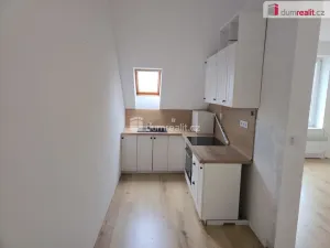Prodej bytu 4+kk, Lipník, 72 m2