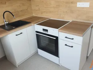 Pronájem bytu 3+1, Jirkov, U Stadionu, 71 m2