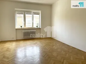 Pronájem bytu 3+1, Praha - Žižkov, Biskupcova, 93 m2