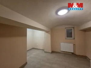Pronájem komerční nemovitosti, Praha - Uhříněves, Přátelství, 40 m2