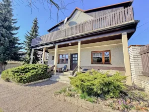 Pronájem bytu 3+1, Velvary, Malovarská, 99 m2