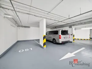 Pronájem bytu 1+kk, Praha - Žižkov, Tetauerova, 29 m2