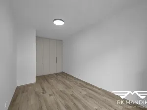 Pronájem bytu 2+kk, Praha - Vysočany, Gerstelova, 48 m2