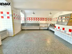 Pronájem obchodního prostoru, Třebechovice pod Orebem, Masarykovo náměstí, 126 m2