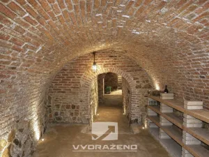 Prodej rodinného domu, Dolní Kounice, 400 m2